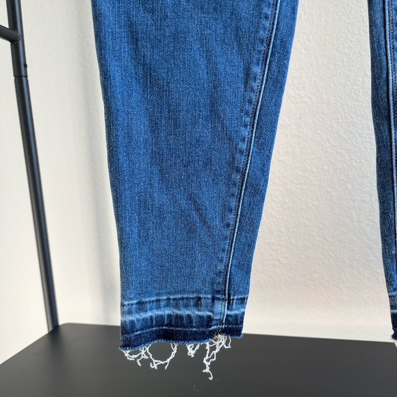 NWT SPANX | Classic Distressed Ankle Skinny Jeans in Medium Wash | Size L TALL - Picture 5 of 11